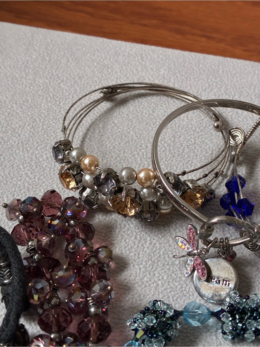 Bundle Of Bracelets, Vintage & Modern Mix - Picture 4 of 16